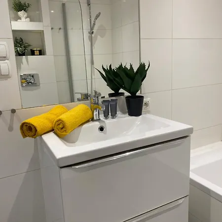 Lägenhet Queen Bee Cracow Old Town *