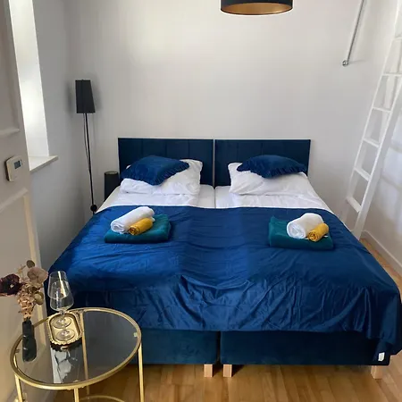 Queen Bee Cracow Old Town Apartamento